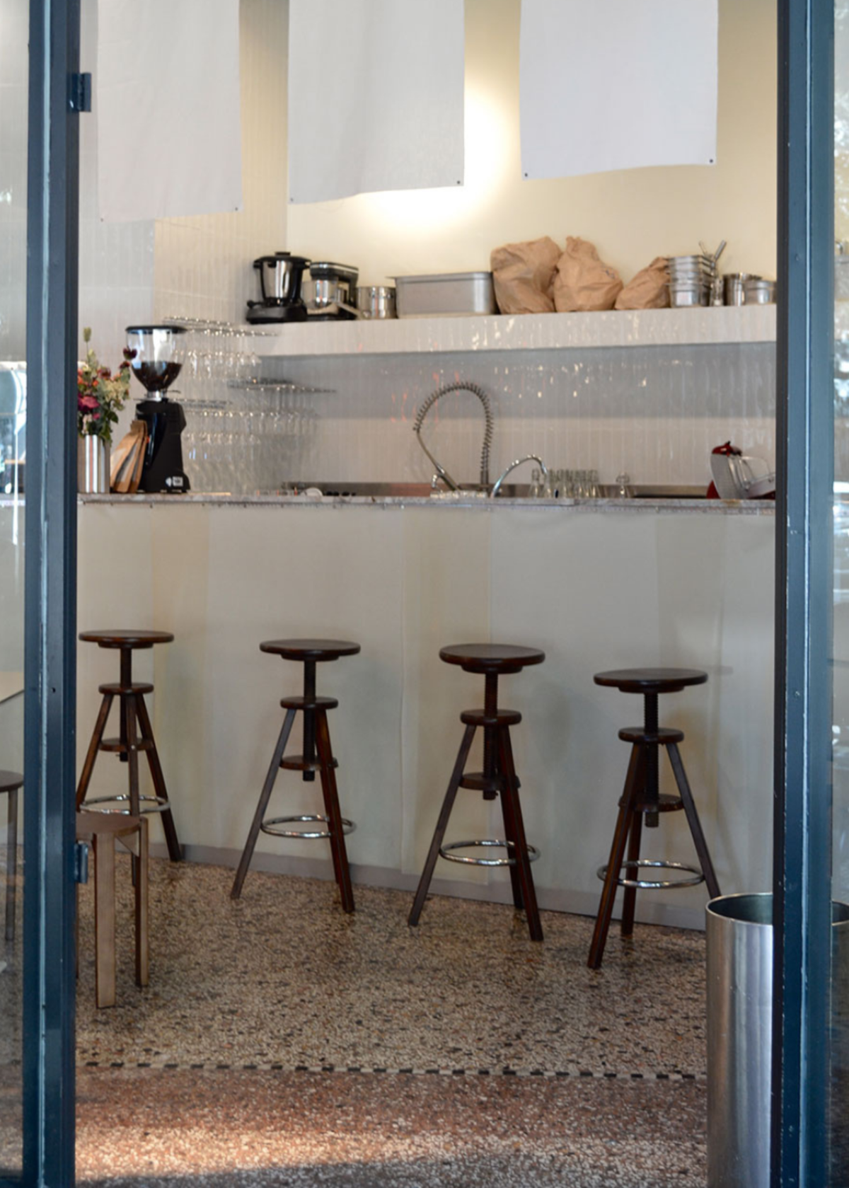 Photo of the entrance and countertop at Bar Tolomeo Milano for The Candle Cluub episode 3